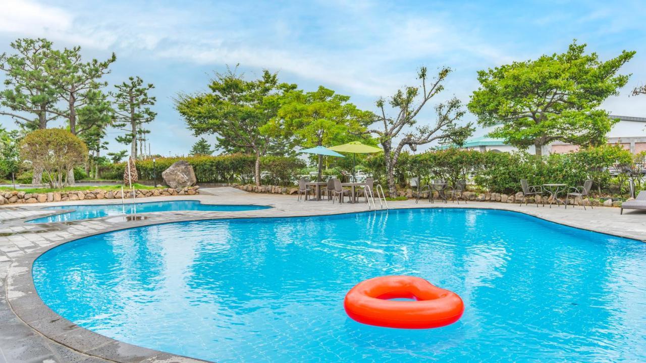 Hallim Resort Jeju Exteriör bild